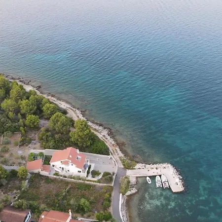 Goga Tatil Evi Ždrelac